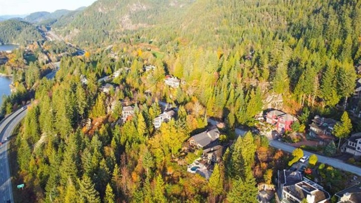 Photo 8 at 158 Furry Creek Drive, Furry Creek, West Vancouver