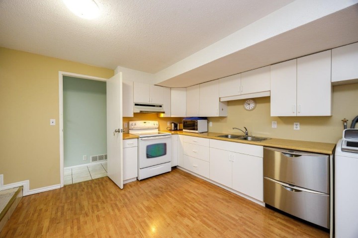 Photo 22 at 1427 Appin Road, Westlynn, North Vancouver