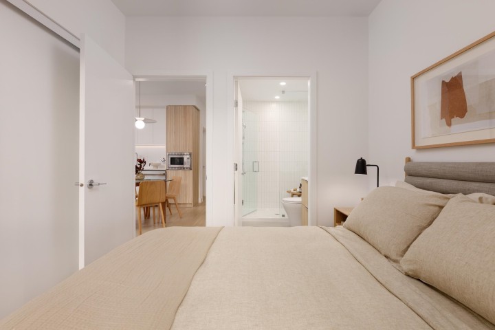 Photo 10 at 308 - 2450 Garden Drive, Grandview Woodland, Vancouver East