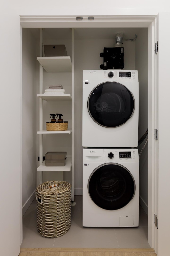 Photo 15 at 308 - 2450 Garden Drive, Grandview Woodland, Vancouver East