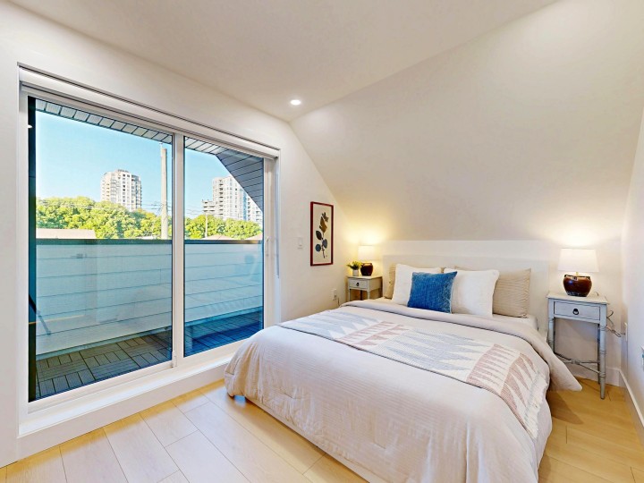 Photo 28 at 2 - 3425 Archimedes Street, Collingwood VE, Vancouver East