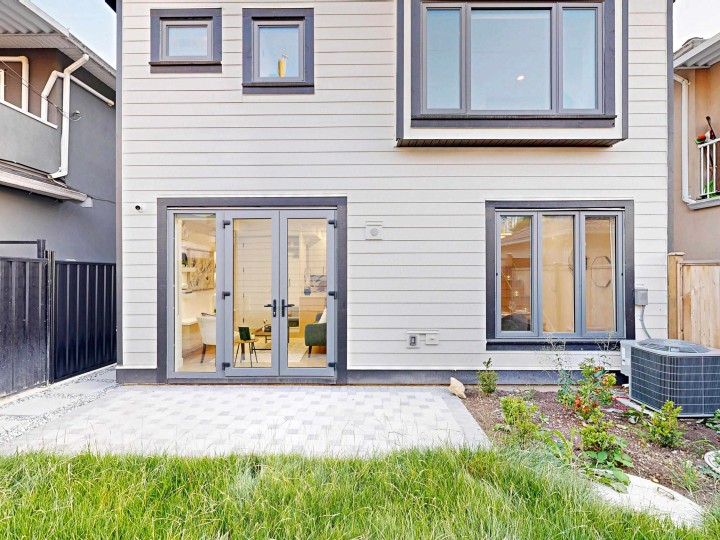 Photo 21 at 2 - 3425 Archimedes Street, Collingwood VE, Vancouver East