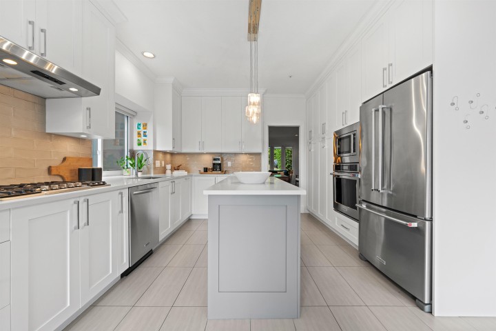 Photo 12 at 2992 W 42nd Avenue, Kerrisdale, Vancouver West