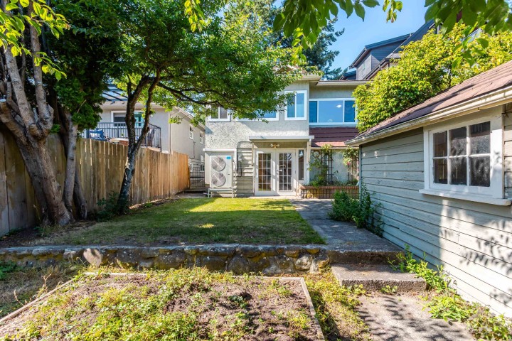 Photo 27 at 866 W 59th Avenue, Marpole, Vancouver West