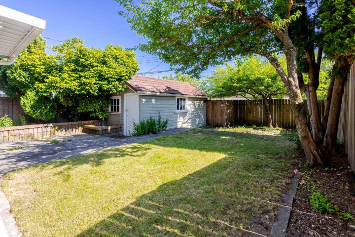 Photo 28 at 866 W 59th Avenue, Marpole, Vancouver West