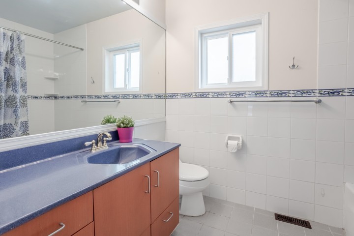 Photo 15 at 866 W 59th Avenue, Marpole, Vancouver West