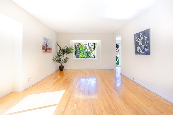 Photo 4 at 866 W 59th Avenue, Marpole, Vancouver West