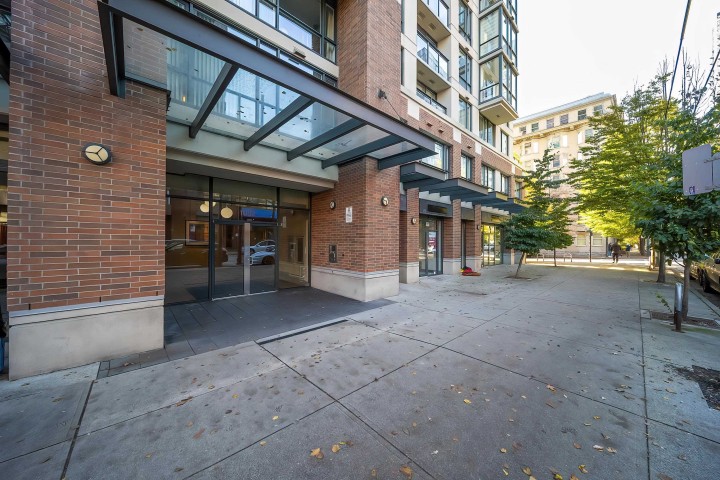 Photo 3 at 1606 - 1082 Seymour Street, Downtown VW, Vancouver West