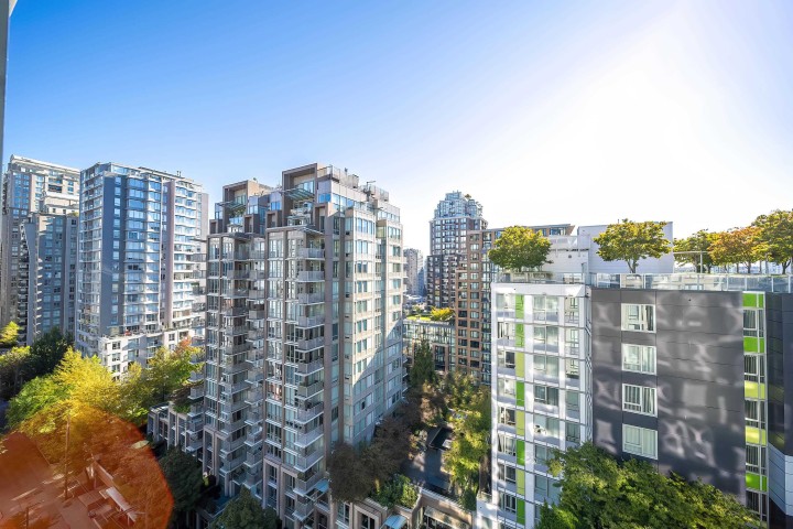 Photo 18 at 1606 - 1082 Seymour Street, Downtown VW, Vancouver West