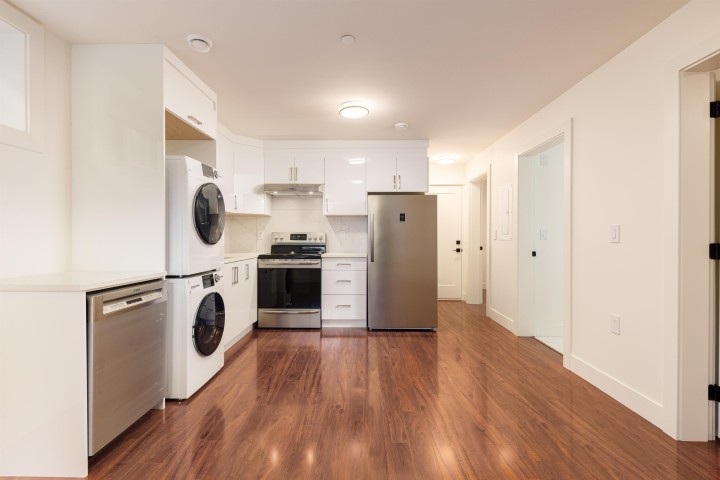 Photo 24 at 2719 E 46th Avenue, Killarney VE, Vancouver East