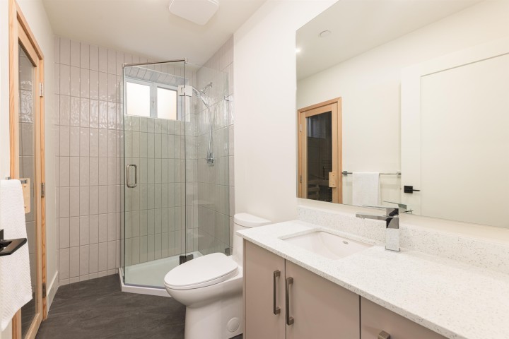 Photo 21 at 2719 E 46th Avenue, Killarney VE, Vancouver East