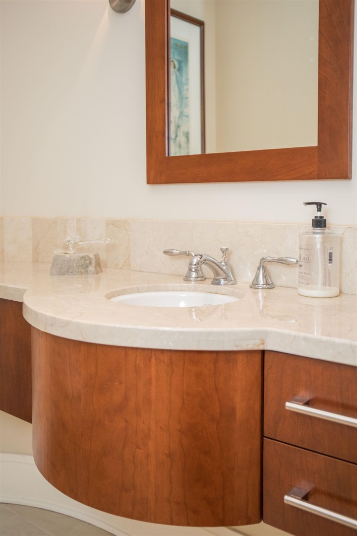 Photo 23 at 301 - 605 Clyde Avenue, Park Royal, West Vancouver