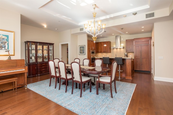 Photo 7 at 301 - 605 Clyde Avenue, Park Royal, West Vancouver