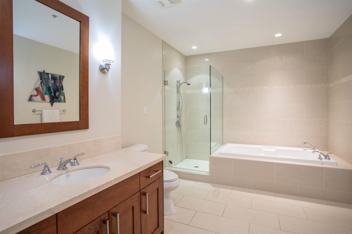 Photo 18 at 301 - 605 Clyde Avenue, Park Royal, West Vancouver