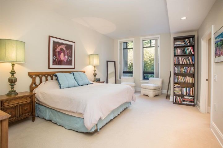 Photo 15 at 301 - 605 Clyde Avenue, Park Royal, West Vancouver