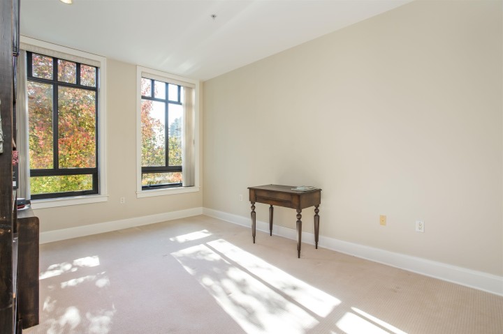 Photo 19 at 301 - 605 Clyde Avenue, Park Royal, West Vancouver