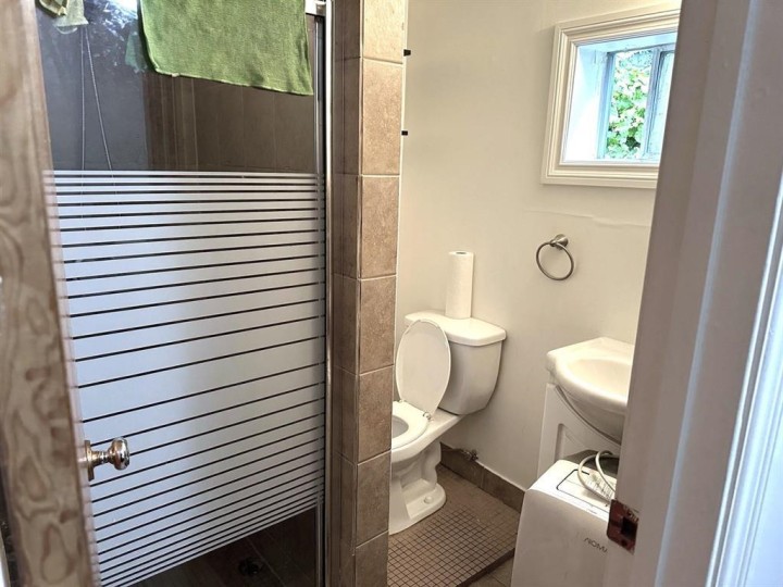 Photo 24 at 610 Salsbury Drive, Hastings, Vancouver East