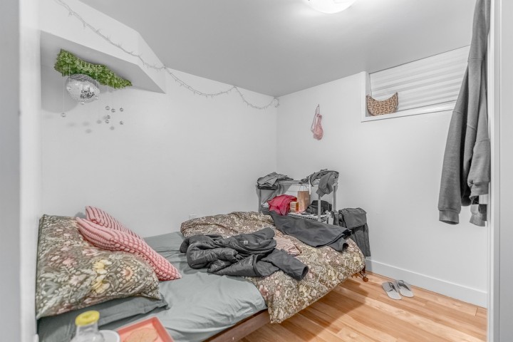 Photo 21 at 610 Salsbury Drive, Hastings, Vancouver East