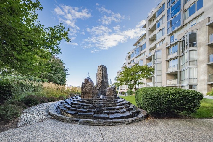 Photo 29 at PH1003 - 1288 Marinaside Crescent, Yaletown, Vancouver West