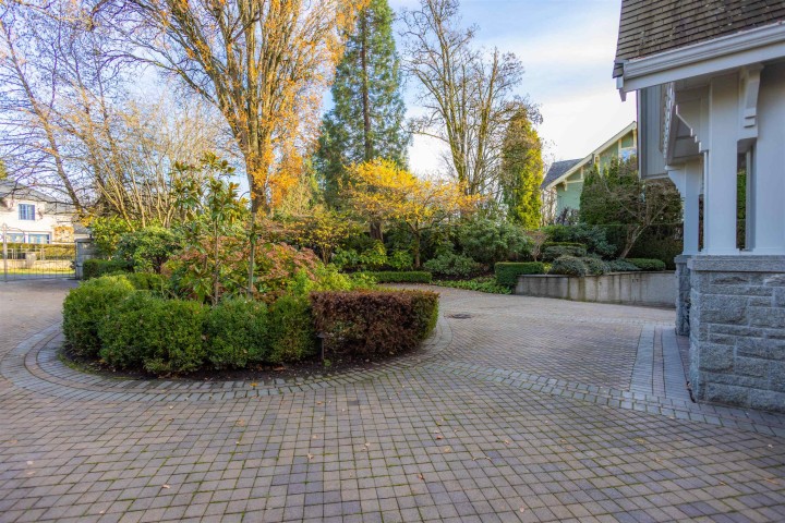 Photo 2 at 3719 Selkirk Street, Shaughnessy, Vancouver West