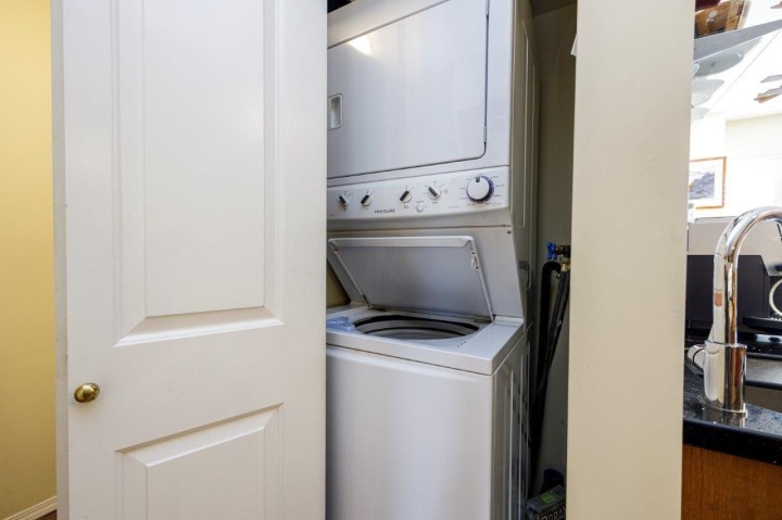 Photo 27 at 2 - 261 W 16th Street, Central Lonsdale, North Vancouver