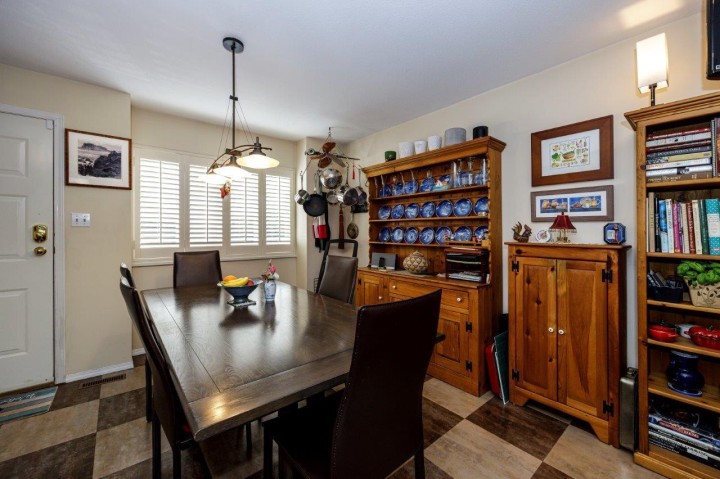 Photo 17 at 2 - 261 W 16th Street, Central Lonsdale, North Vancouver