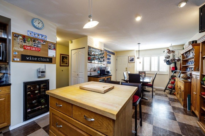 Photo 16 at 2 - 261 W 16th Street, Central Lonsdale, North Vancouver