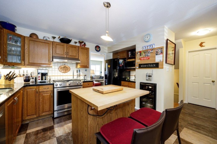 Photo 12 at 2 - 261 W 16th Street, Central Lonsdale, North Vancouver