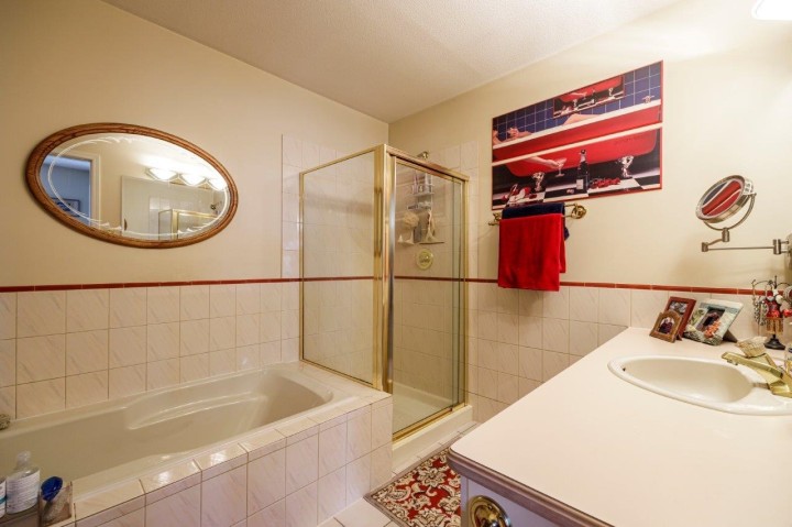 Photo 22 at 2 - 261 W 16th Street, Central Lonsdale, North Vancouver