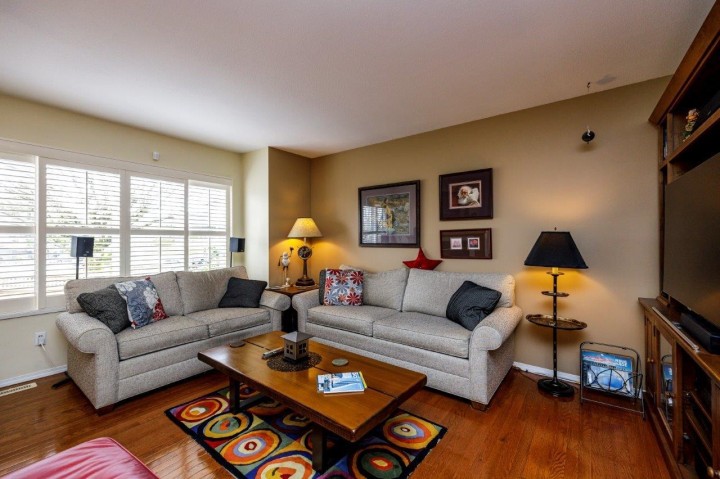 Photo 5 at 2 - 261 W 16th Street, Central Lonsdale, North Vancouver