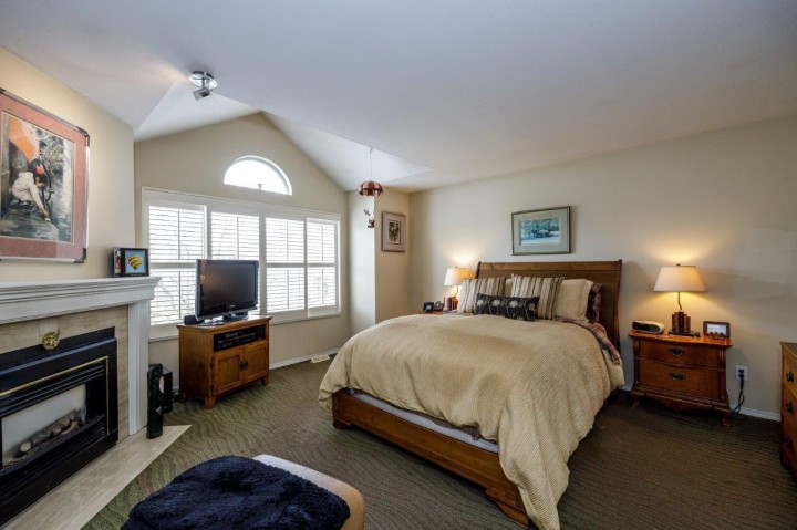 Photo 21 at 2 - 261 W 16th Street, Central Lonsdale, North Vancouver