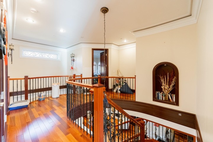 Photo 18 at 2502 W 36th Avenue, MacKenzie Heights, Vancouver West