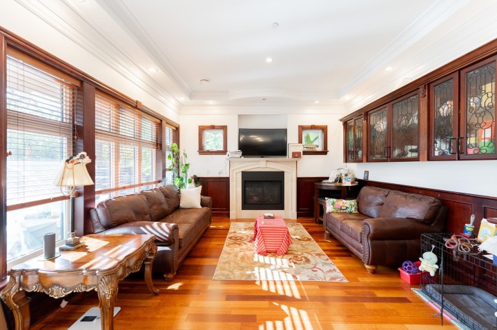 Photo 11 at 2502 W 36th Avenue, MacKenzie Heights, Vancouver West