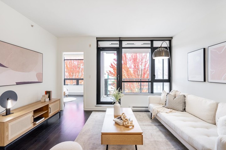 Photo 6 at 310 - 750 W 12th Avenue, Fairview VW, Vancouver West