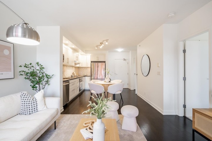 Photo 9 at 310 - 750 W 12th Avenue, Fairview VW, Vancouver West