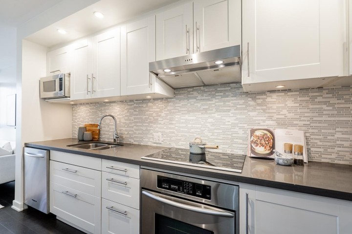 Photo 14 at 310 - 750 W 12th Avenue, Fairview VW, Vancouver West