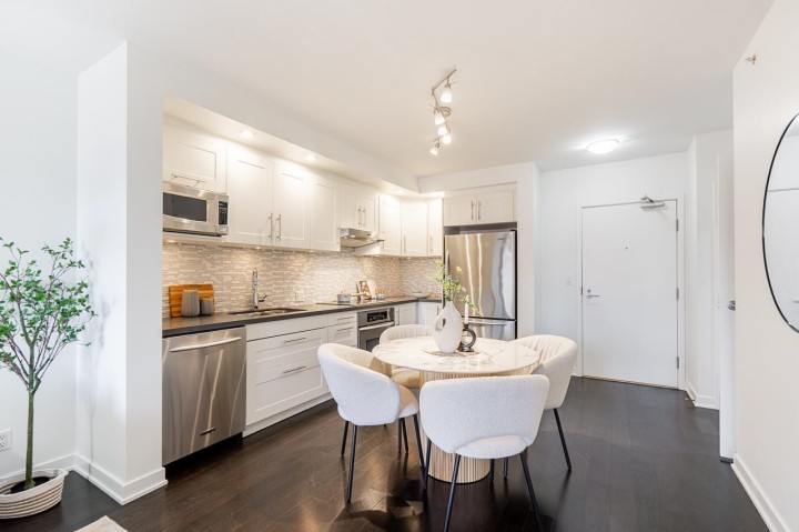 Photo 11 at 310 - 750 W 12th Avenue, Fairview VW, Vancouver West