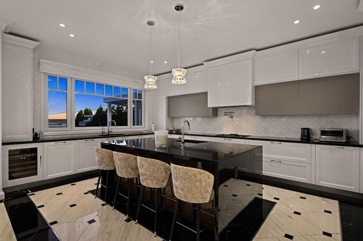 Photo 16 at 2531 Nelson Avenue, Dundarave, West Vancouver