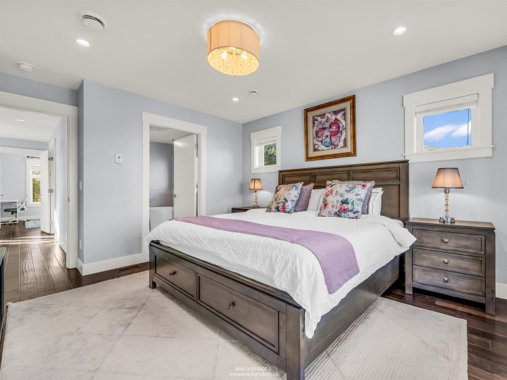 Photo 16 at 7380 Ontario Street, South Vancouver, Vancouver East