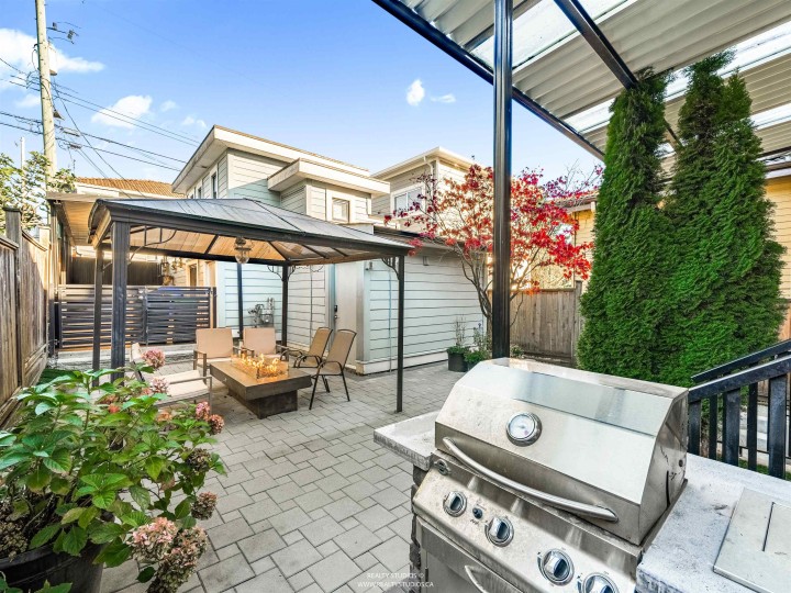 Photo 35 at 7380 Ontario Street, South Vancouver, Vancouver East