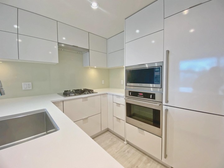 Photo 7 at 802 - 238 W Broadway, Mount Pleasant VW, Vancouver West