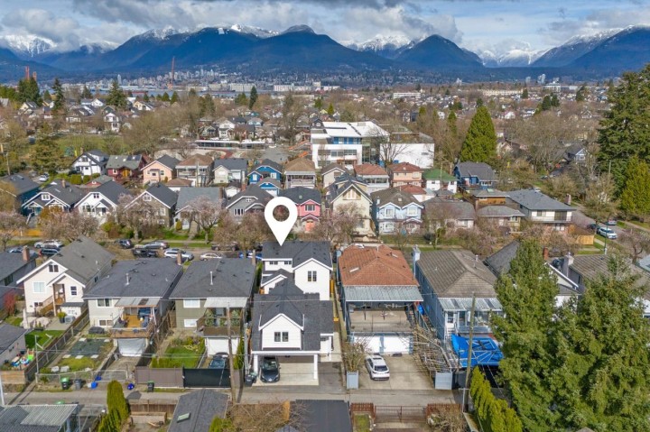 Photo 36 at 2248 Grant Street, Grandview Woodland, Vancouver East