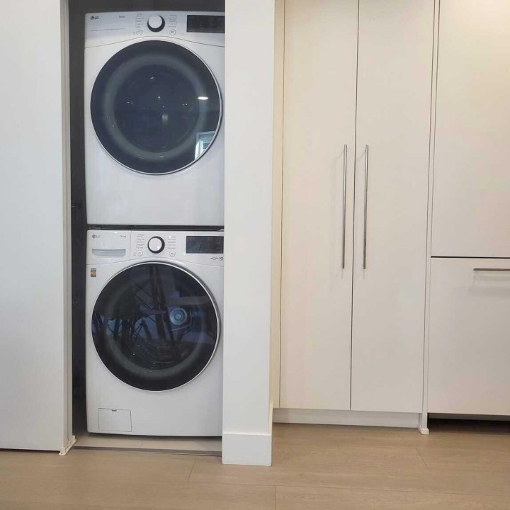 Photo 10 at 922 W 49th Avenue, South Cambie, Vancouver West