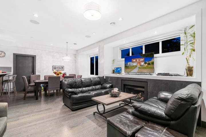 Photo 5 at 7493 Gatineau Place, Fraserview VE, Vancouver East