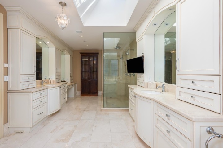 Photo 12 at 1198 W 55th Avenue, South Granville, Vancouver West