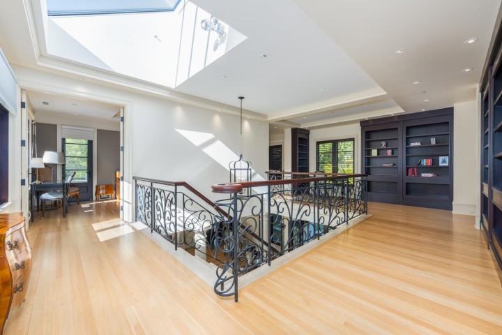 Photo 9 at 1198 W 55th Avenue, South Granville, Vancouver West