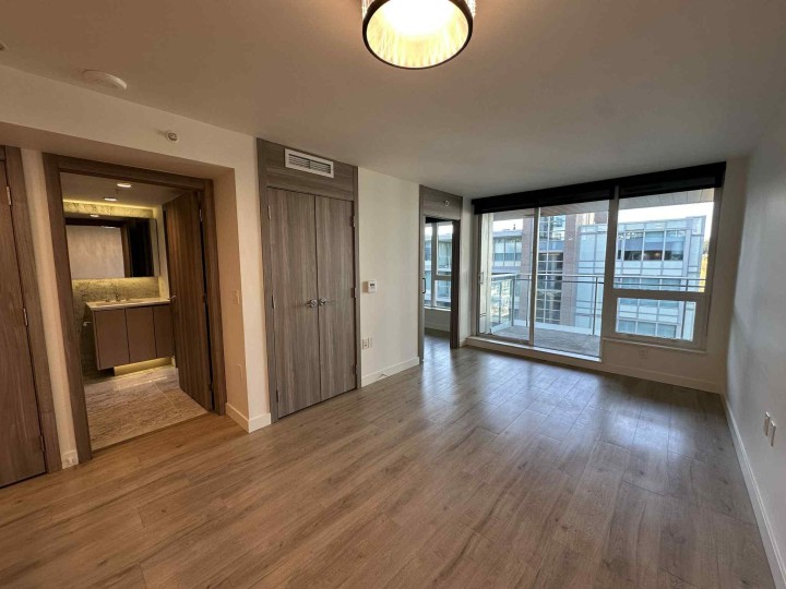 Photo 7 at 911 - 455 Sw Marine Drive, Marpole, Vancouver West