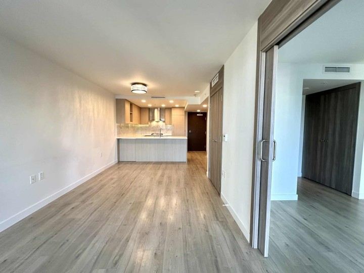 Photo 10 at 911 - 455 Sw Marine Drive, Marpole, Vancouver West