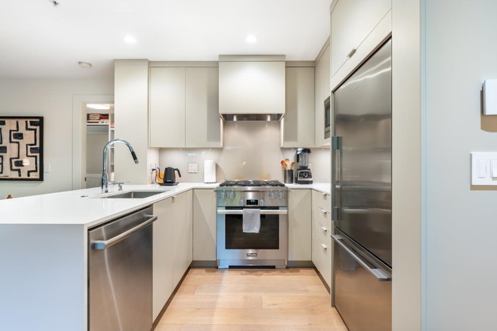 Photo 14 at 101 - 1858 W 5th Avenue, Kitsilano, Vancouver West