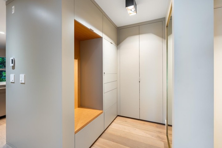 Photo 8 at 101 - 1858 W 5th Avenue, Kitsilano, Vancouver West